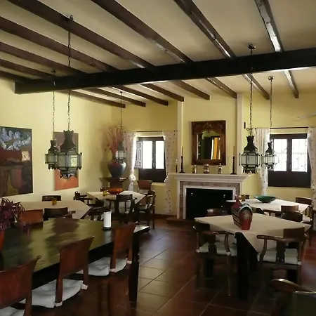 Cortijo Puerto El Peral Отель