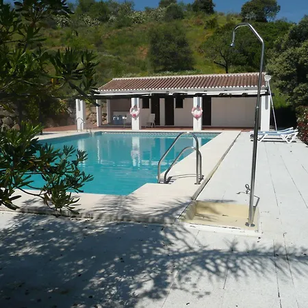 Cortijo Puerto El Peral Альмохия